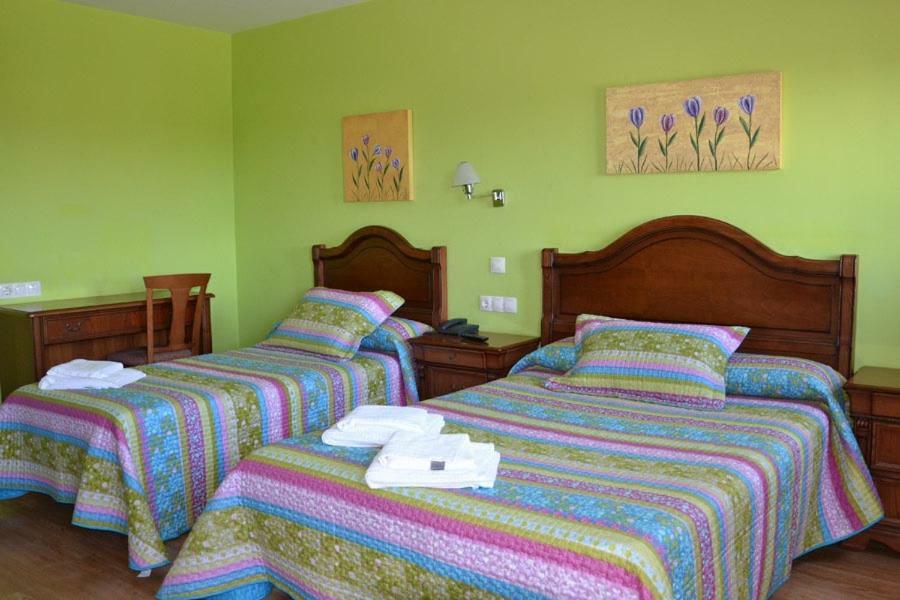 Hotel San Miguel De La Barreda à Siero Extérieur photo